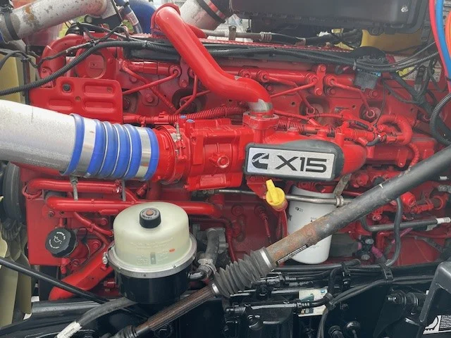 2021 Peterbilt 579 - image 13