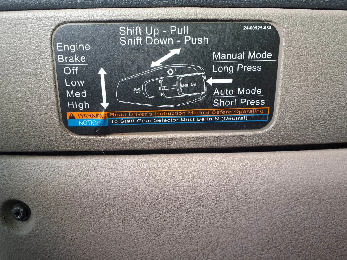 2018 Freightliner Cascadia - image 13