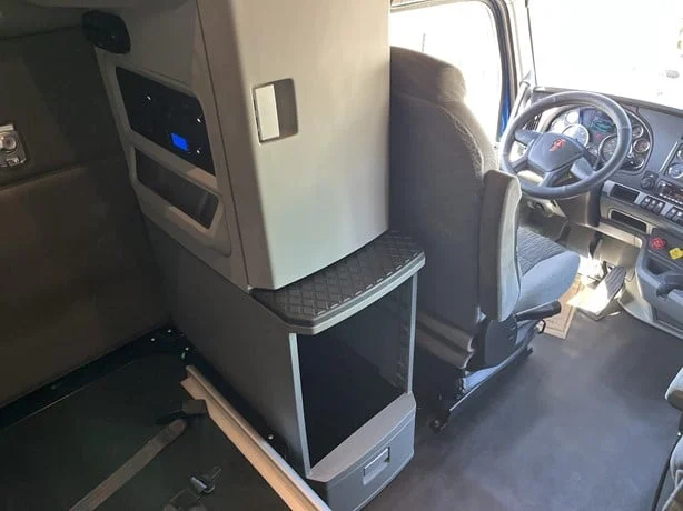 2022 Kenworth T680 in Salt Lake City, UT — photo 24