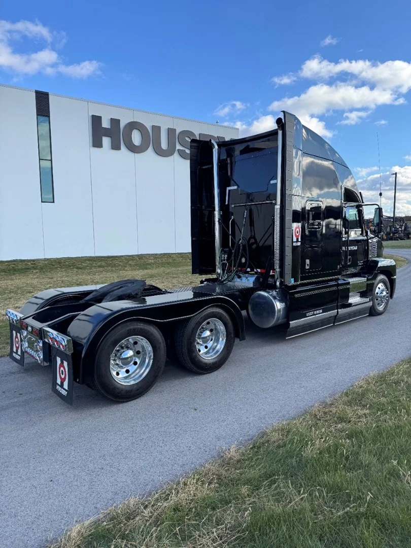 2023 MACK AN64T - USED TRUCKS SLEEPER - image 6