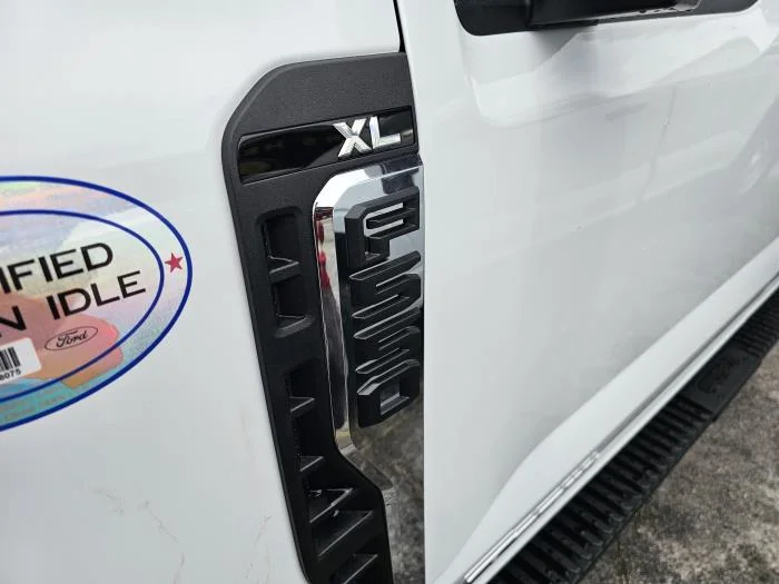 2026 Ford F-550 — photo 10
