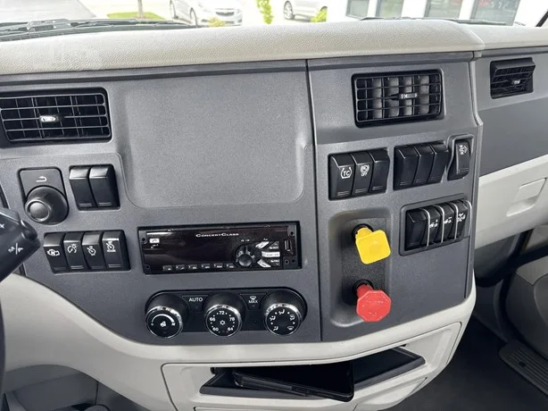 2021 Peterbilt 579 in Salt Lake City, UT — photo 19