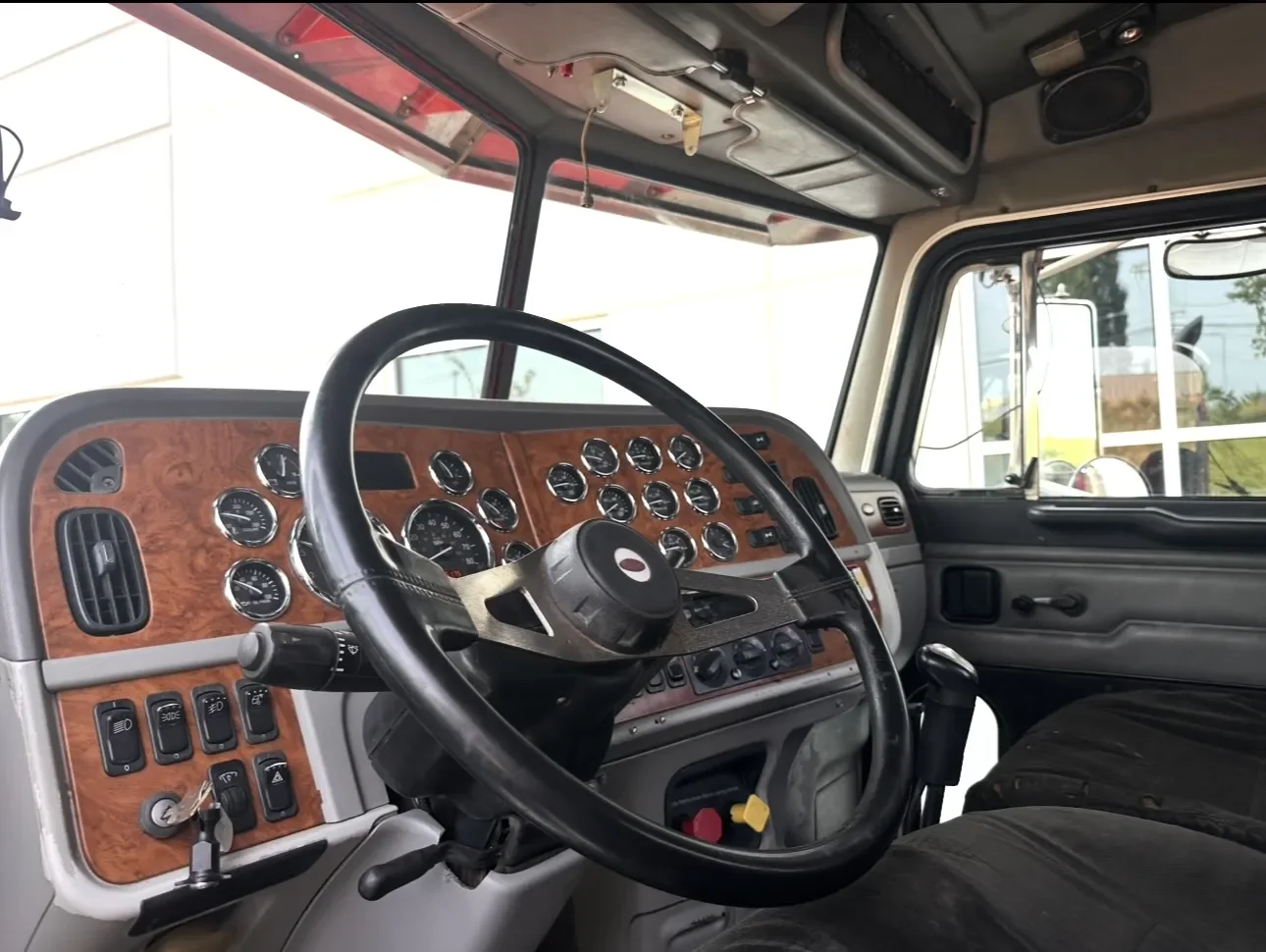 2007 Peterbilt in Greer, SC — photo 15
