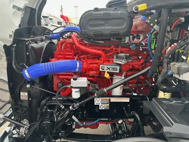 2026 Peterbilt 579 - image 12