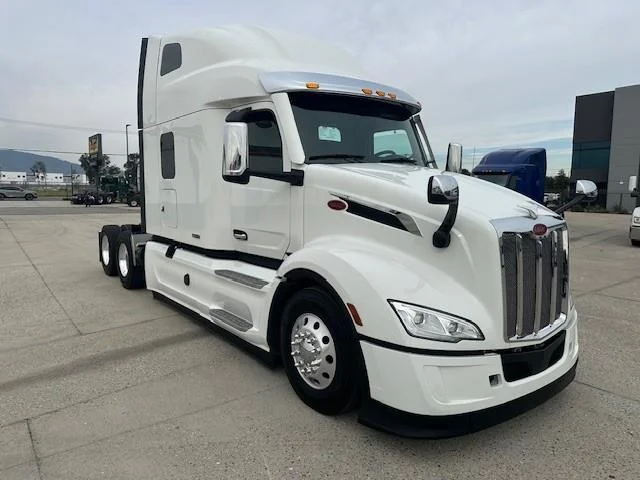 2026 Peterbilt 579 - image 3