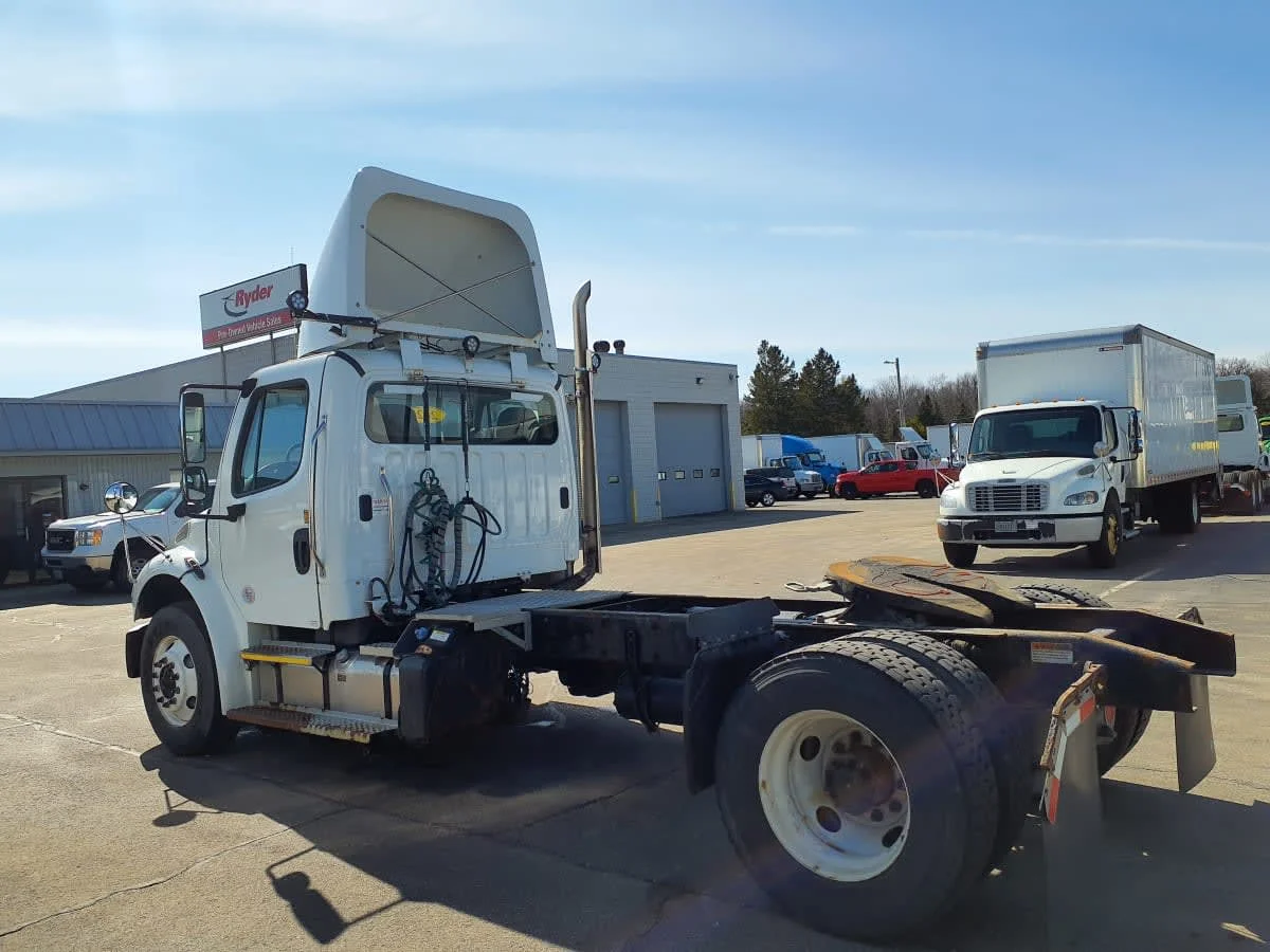 2022 Freightliner M2 106 - image 6