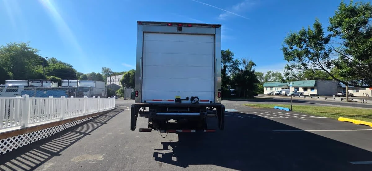 2019 Freightliner M2 106 in Bensalem, PA — photo 5