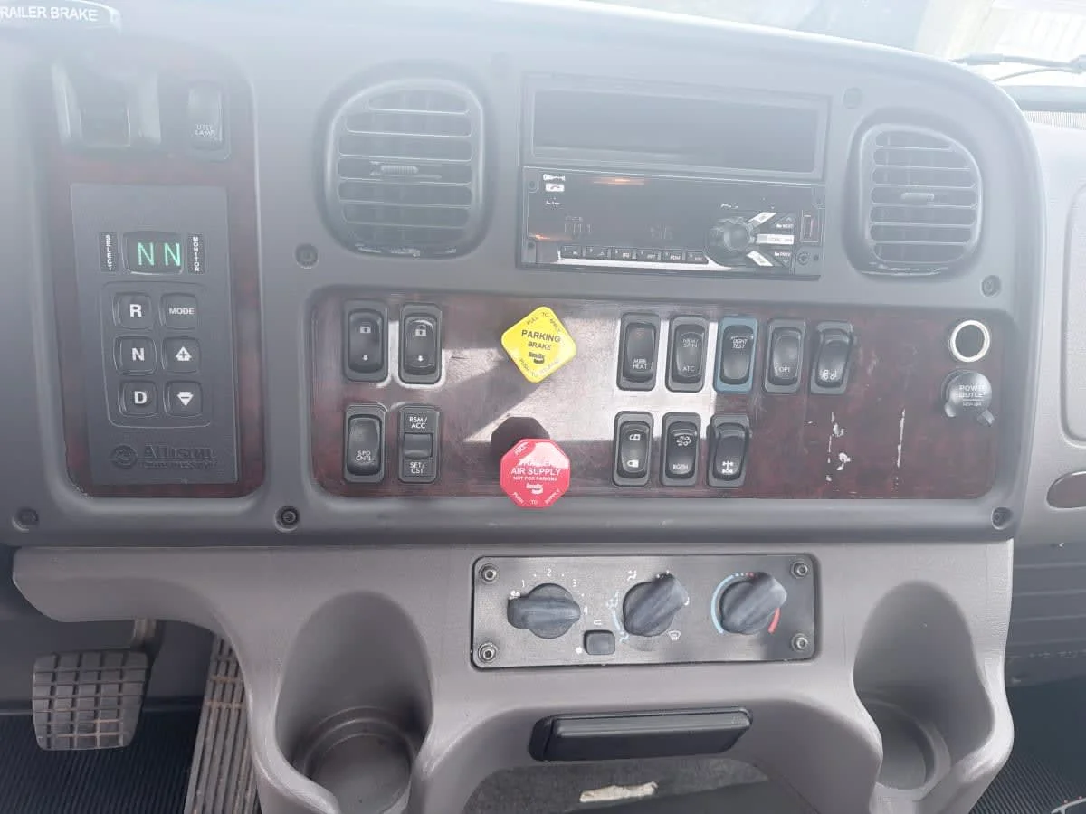 2020 Freightliner M2 112 in Syracuse, NY — photo 11