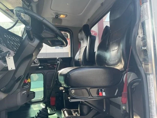 2024 Peterbilt 389 in Missoula, MT — photo 10