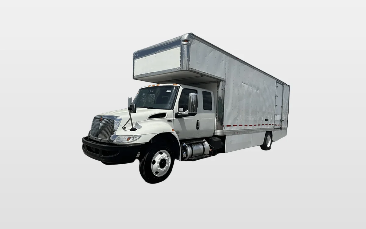 2020 International MV - image 1