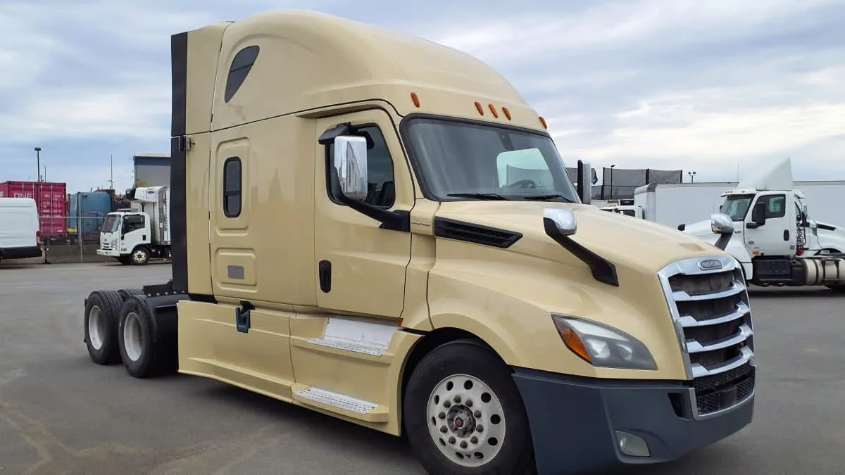 2019 Freightliner Cascadia in Tacoma, WA — photo 3
