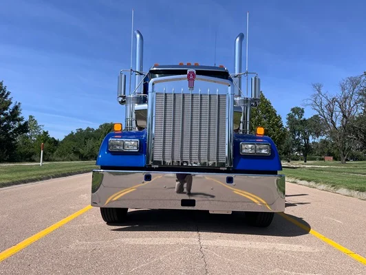 2027 Kenworth W900 in Topeka, KS — photo 19