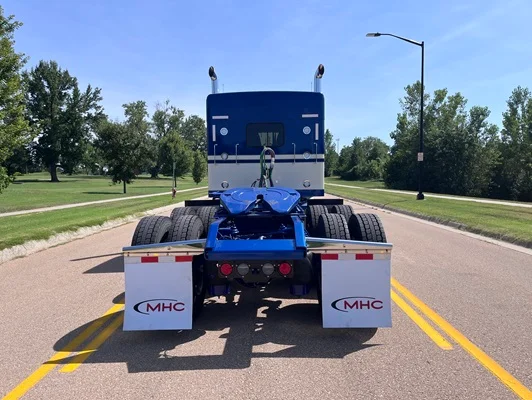 2027 Kenworth W900 in Topeka, KS — photo 5