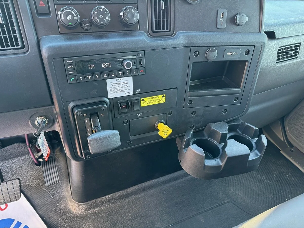 2025 International MV — photo 24