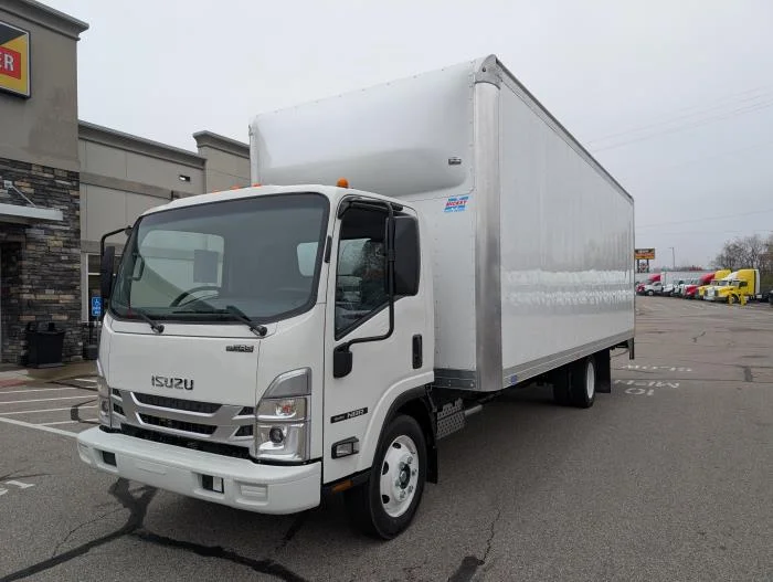 2026 Isuzu NRR — photo 5