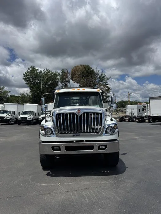 2019 International HV — photo 9