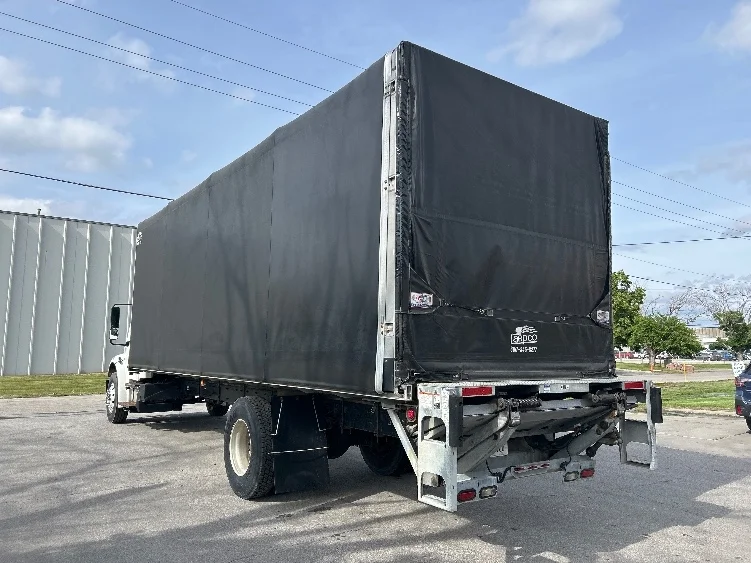 2017 Freightliner eM2 in Kansas City, MO — photo 6