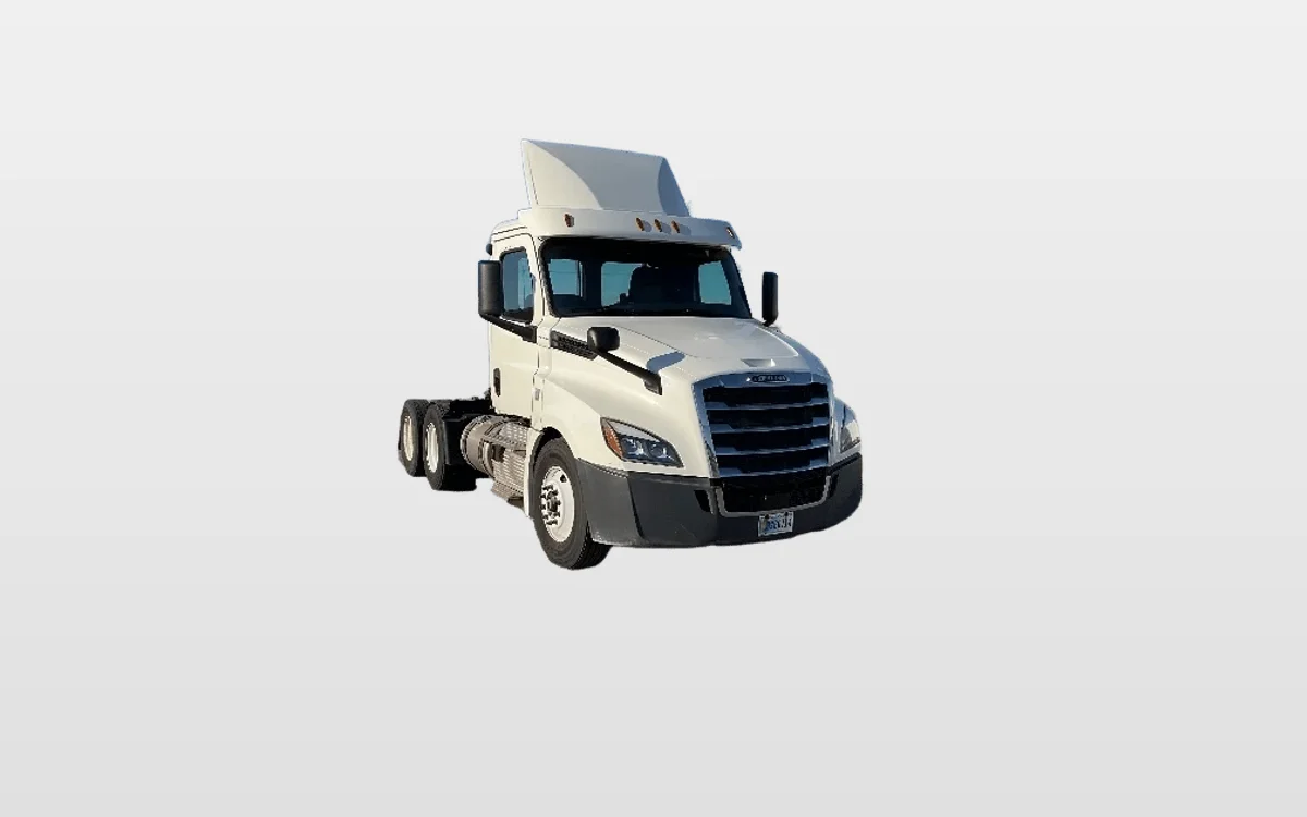 2019 Freightliner - image 1