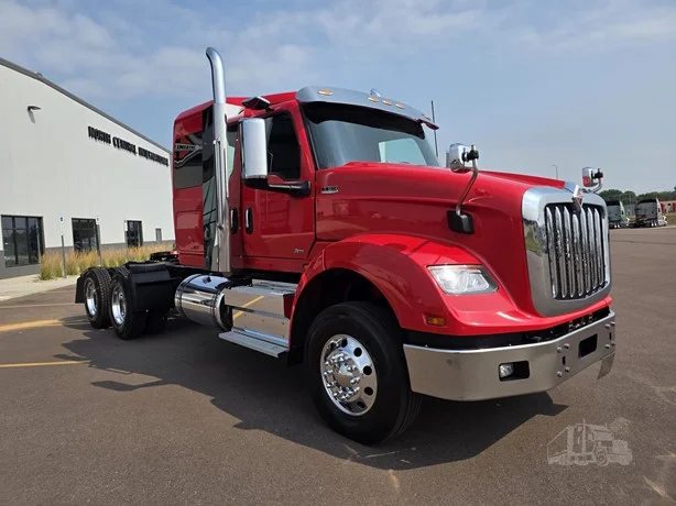 2024 International HX in MN — photo 7