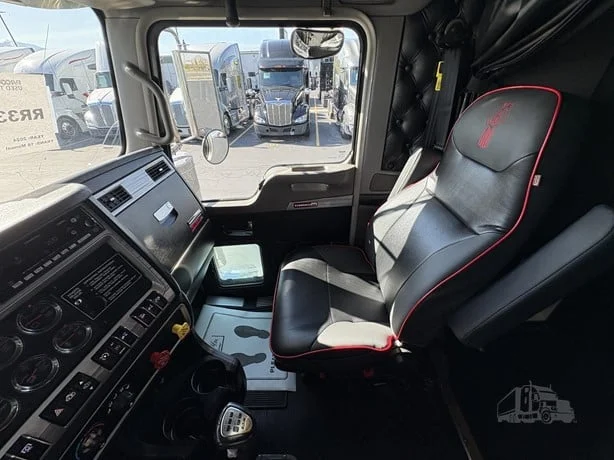 2024 Kenworth W900 in Salt Lake City, UT — photo 14