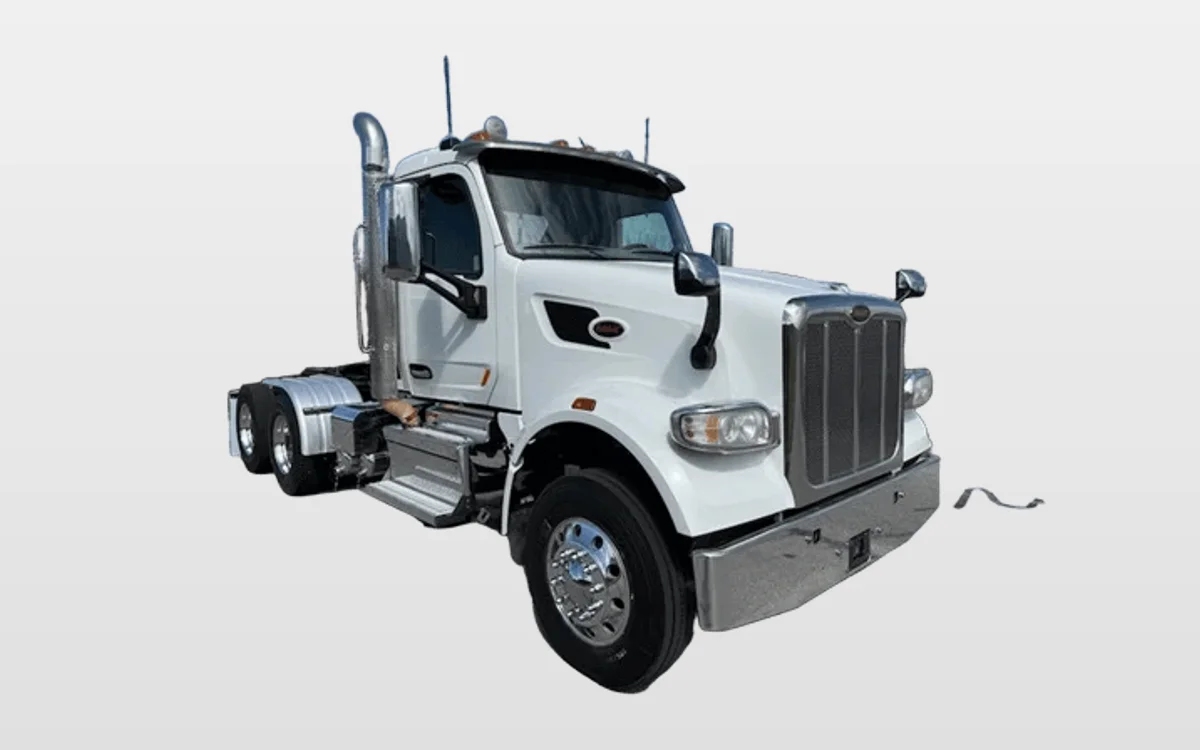 2021 Peterbilt 567 - image 1