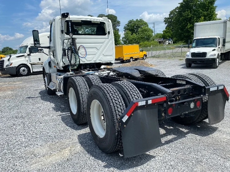 2019 International LT in Cleveland, TN — photo 5