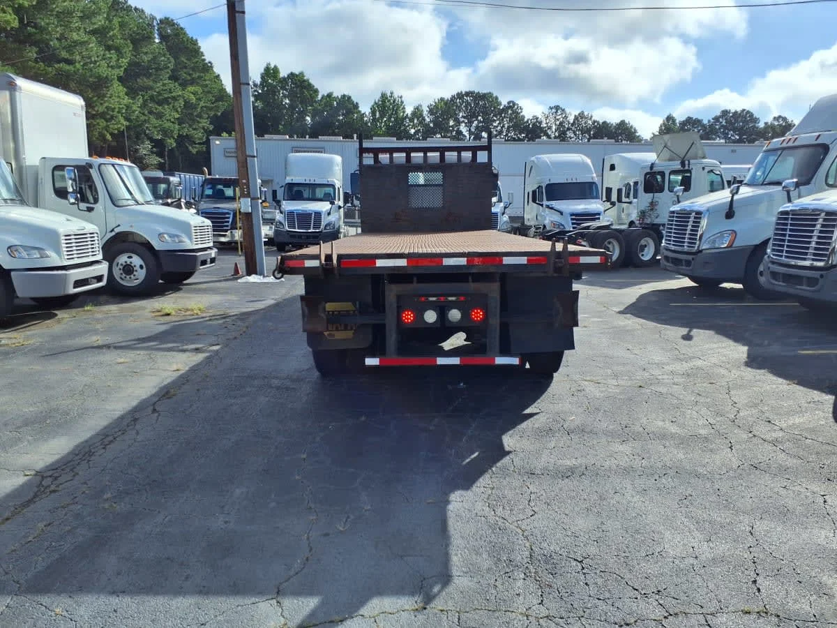 2015 Freightliner M2 106 - image 5