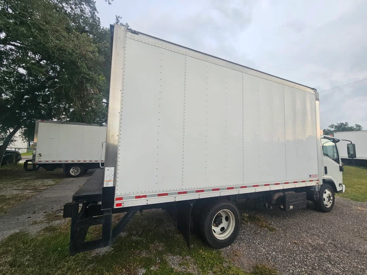 2021 Isuzu NQR in Orlando, FL — photo 4