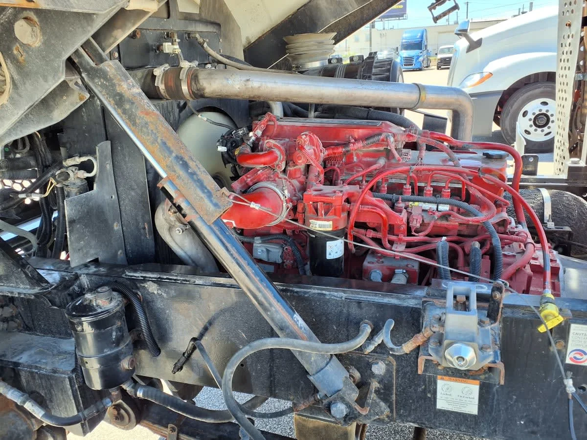 2019 Capacity TJ5000 in Cleveland, OH — photo 8