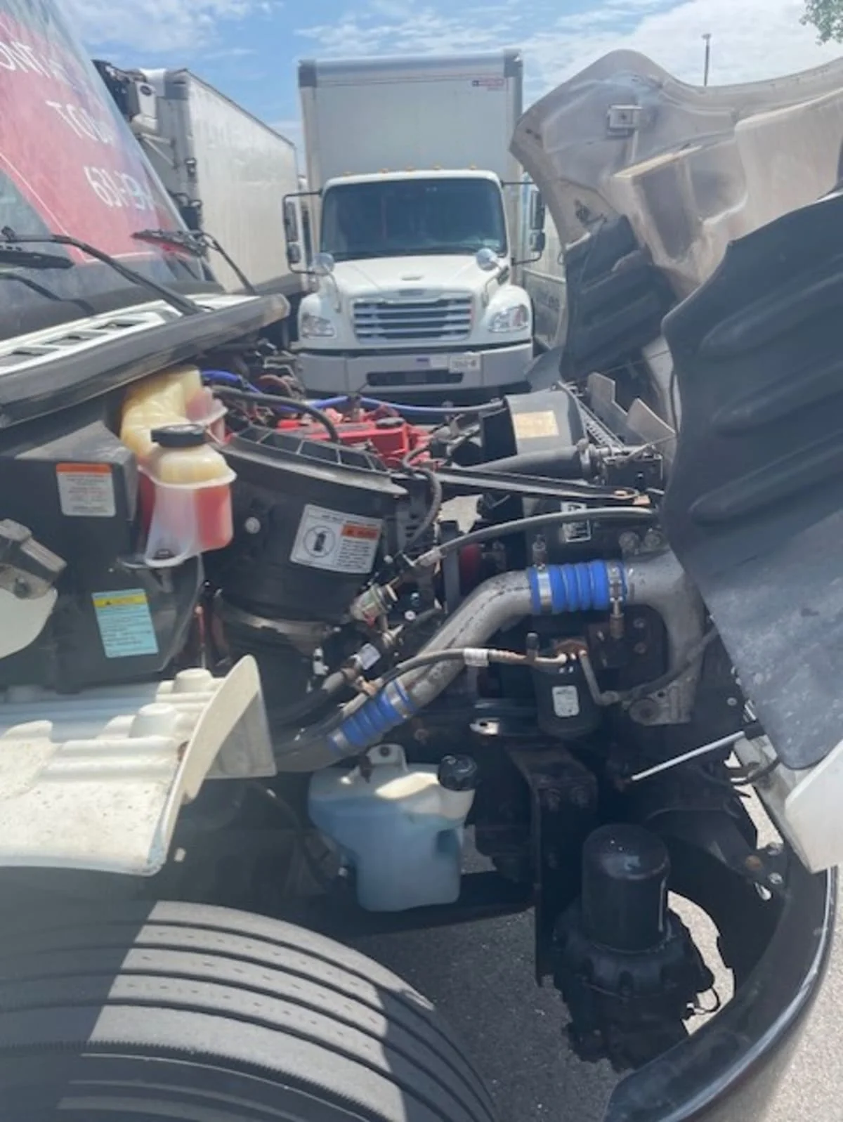 2016 Freightliner M2 106 in Farmingdale, NY — photo 11