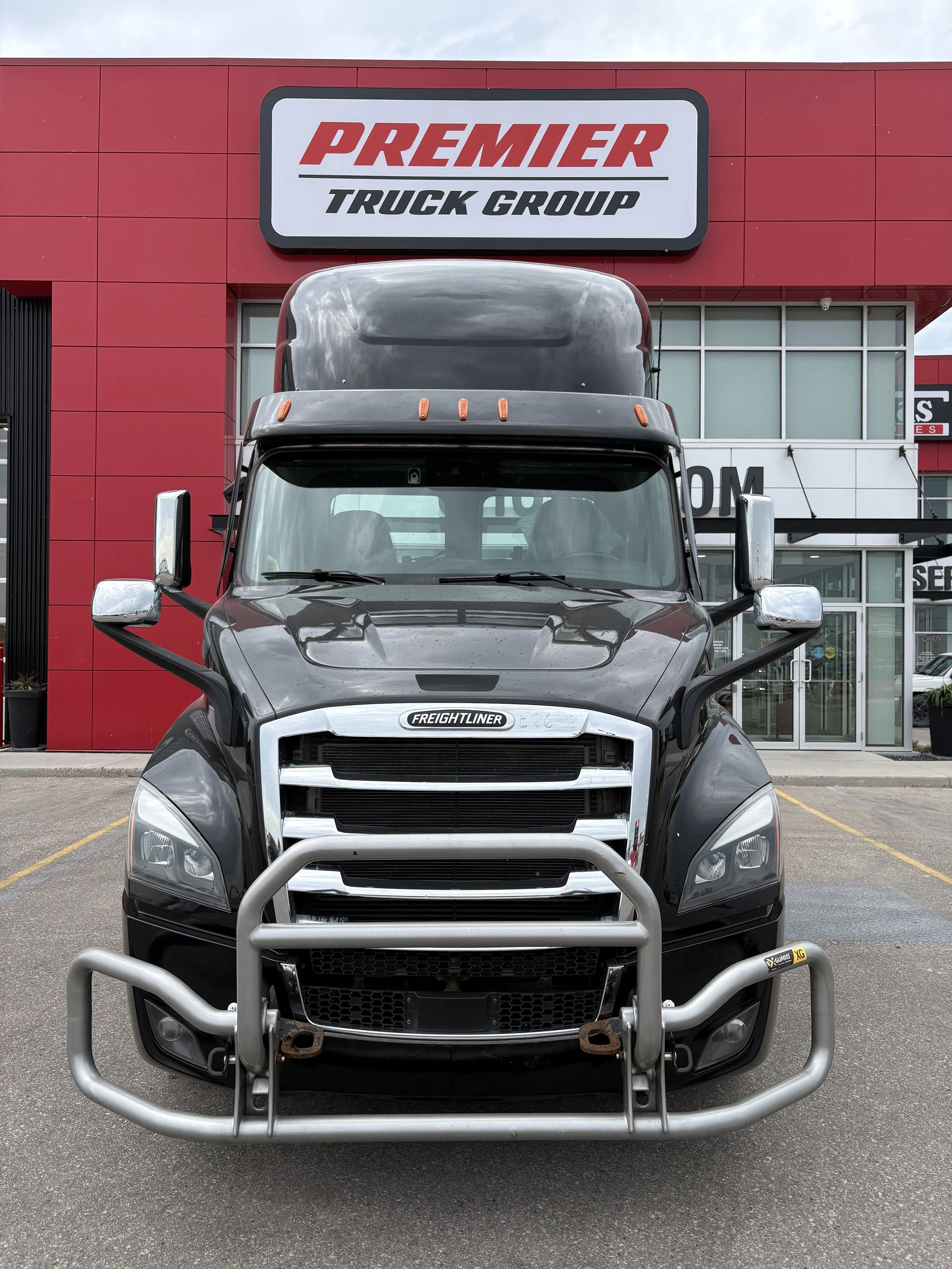 2023 Freightliner — photo 2