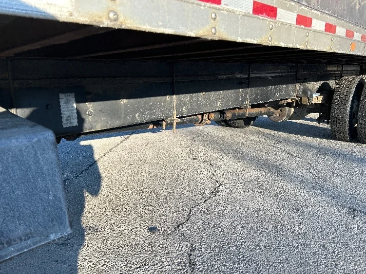 2019 Freightliner M2 106 - image 5