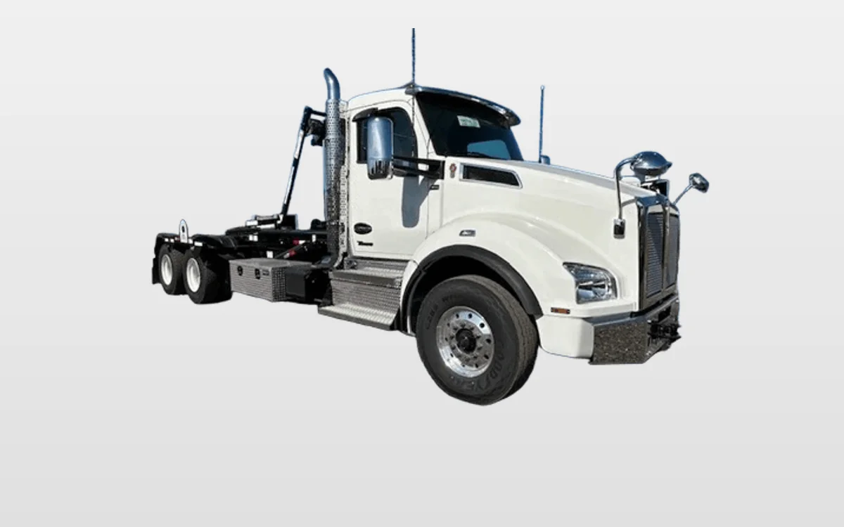 2026 Kenworth T880 - image 1