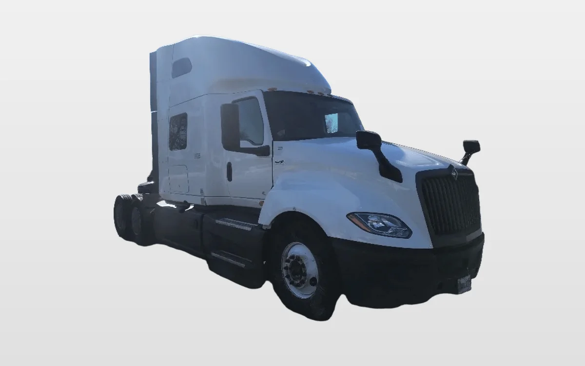 2023 International LT - image 1