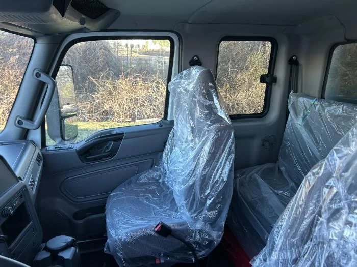 2027 International MV — photo 19