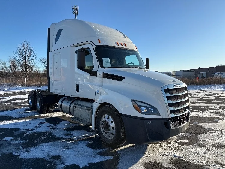 2019 Freightliner Cascadia in Middlefield, OH