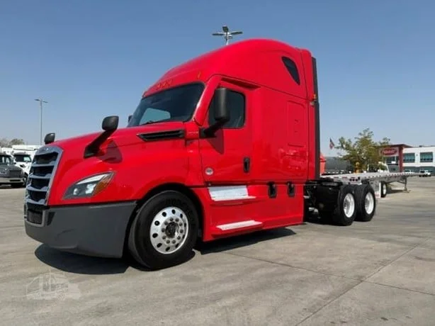 2023 Freightliner Cascadia