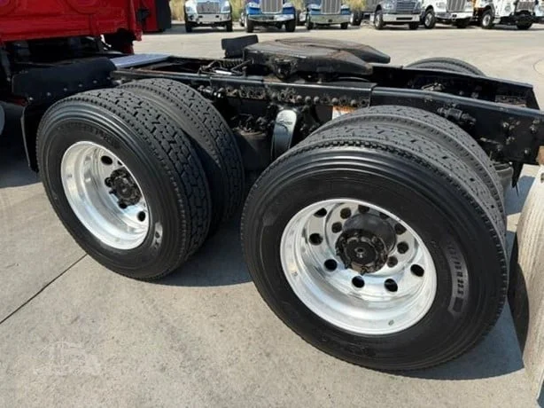 2023 Freightliner Cascadia in Salt Lake City, UT — photo 9