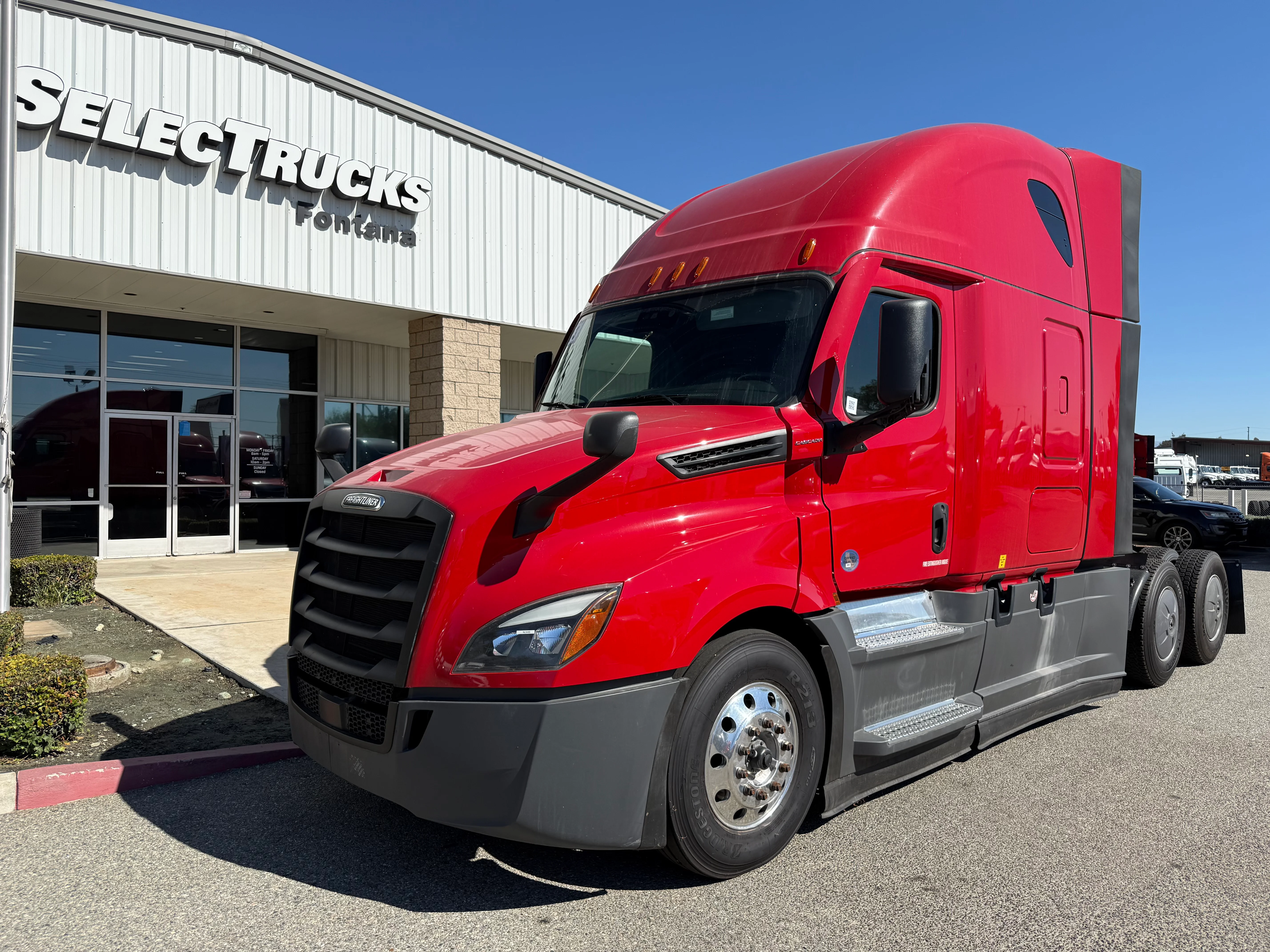 2023 Freightliner Cascadia in Selectrucks Fontana, CA