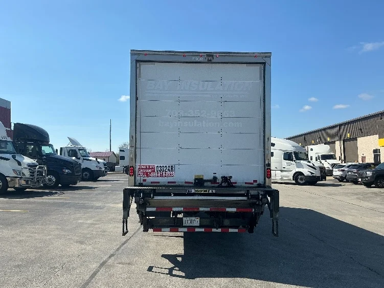 2019 Freightliner M2 106 - image 7
