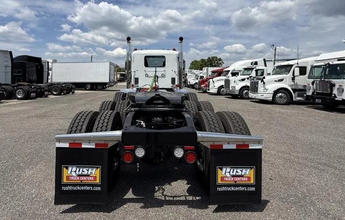 2027 Peterbilt 589 in Jacksonville, FL — photo 5