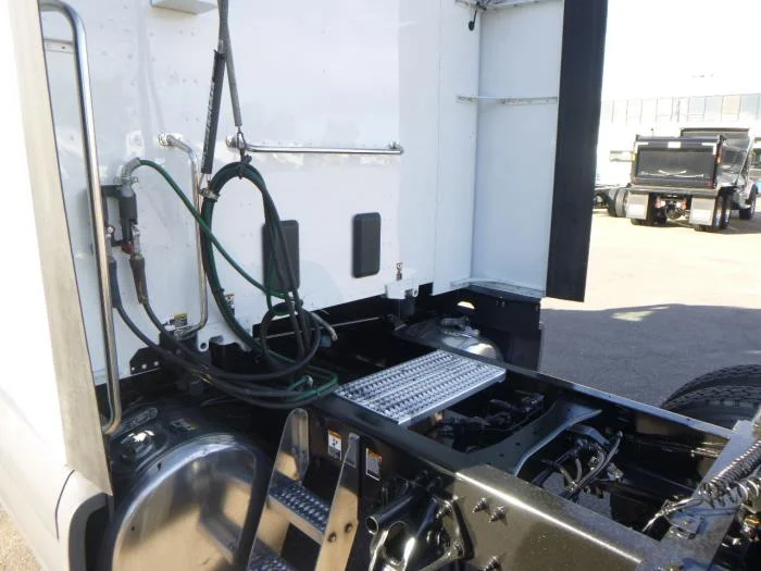 2021 Peterbilt 579 - image 26