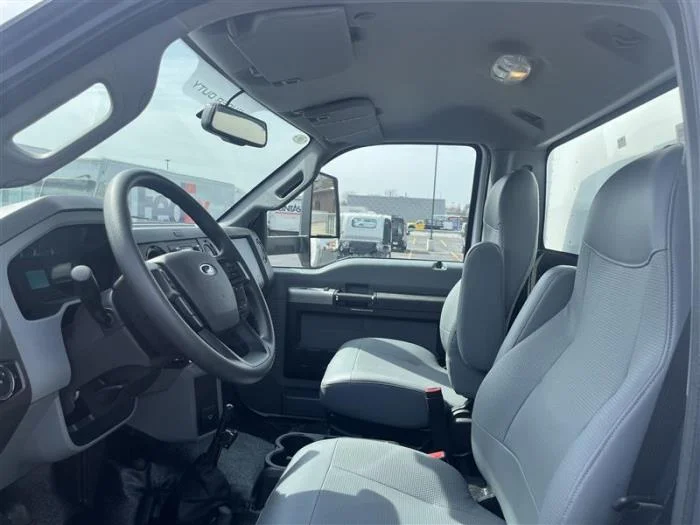 2027 Ford F-750 in Chicago, IL — photo 11