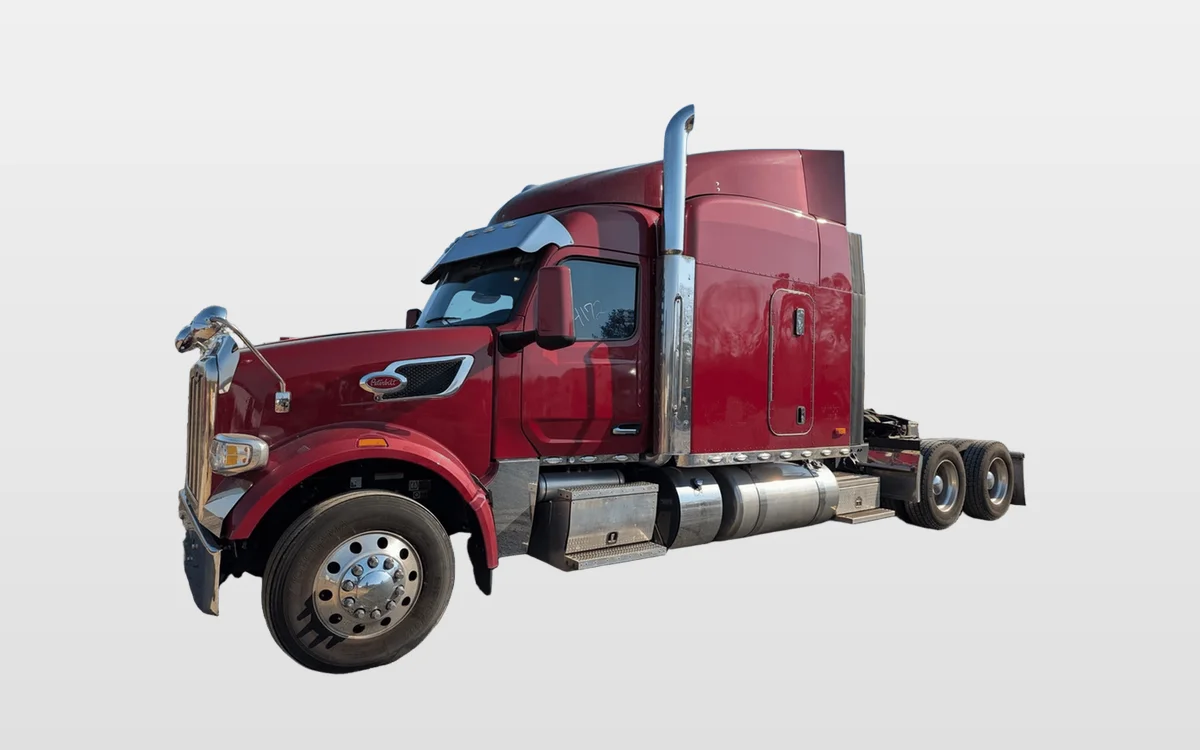 2022 PETERBILT 567 - image 1