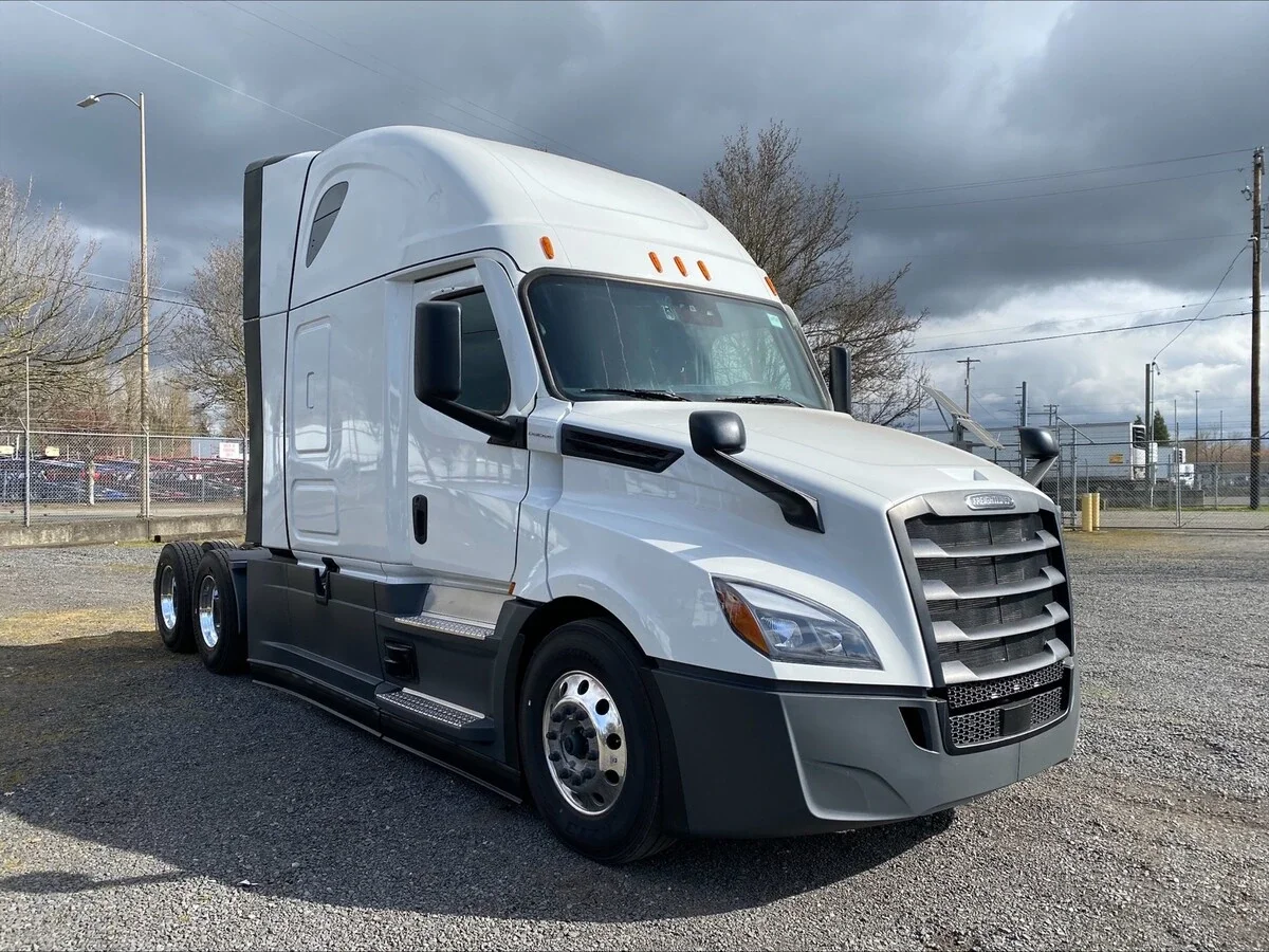 2026 Freightliner Cascadia - image 7