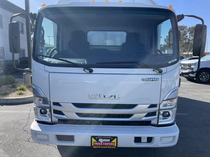 2025 Isuzu NRR - image 9