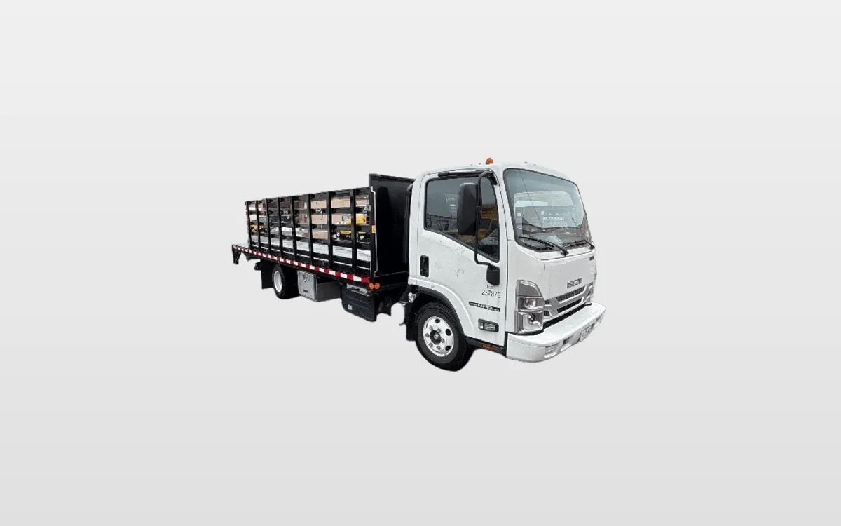 2023 Isuzu NPR - image 1