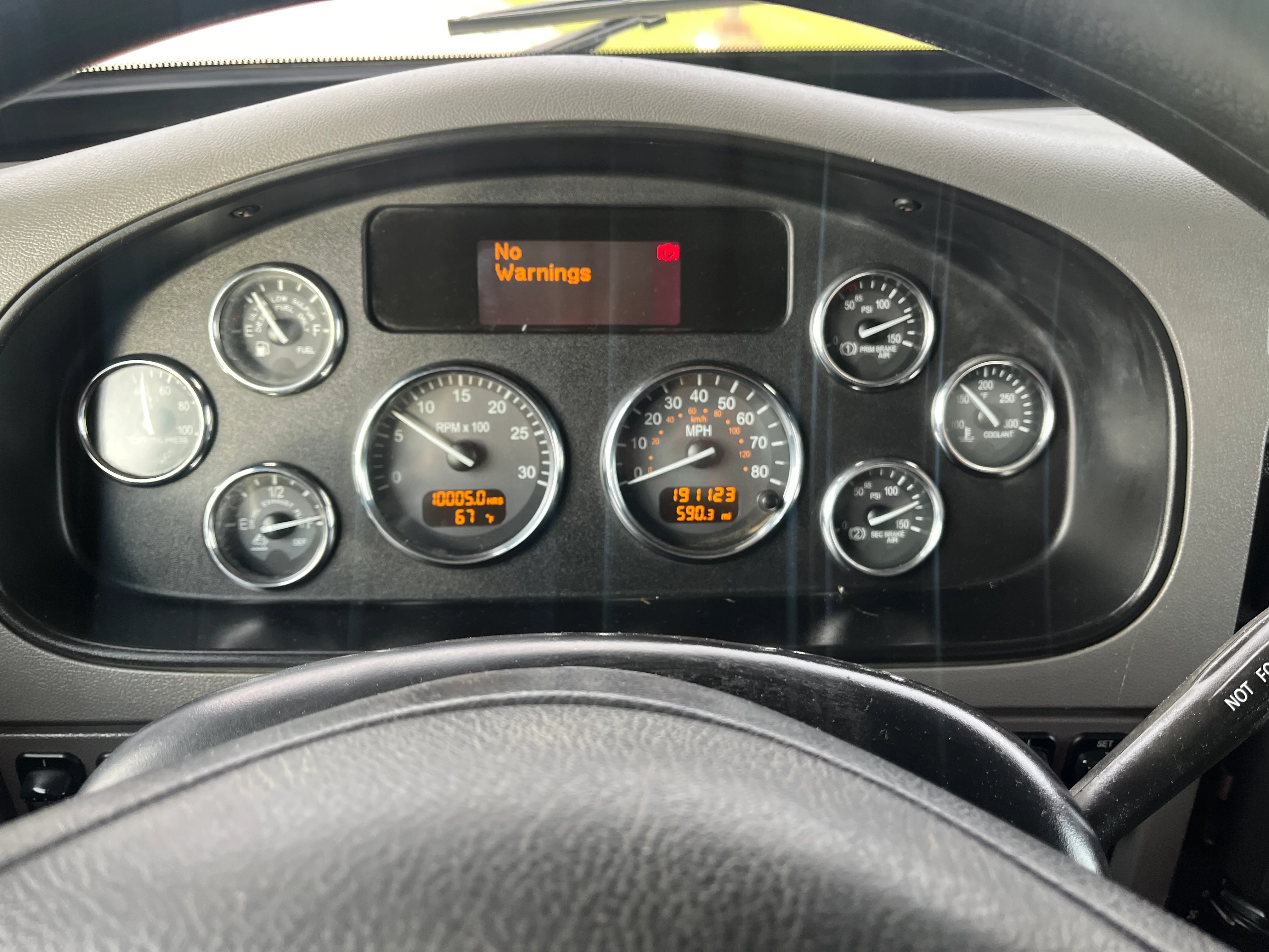 2017 Peterbilt 337 in Uniontown, PA — photo 21