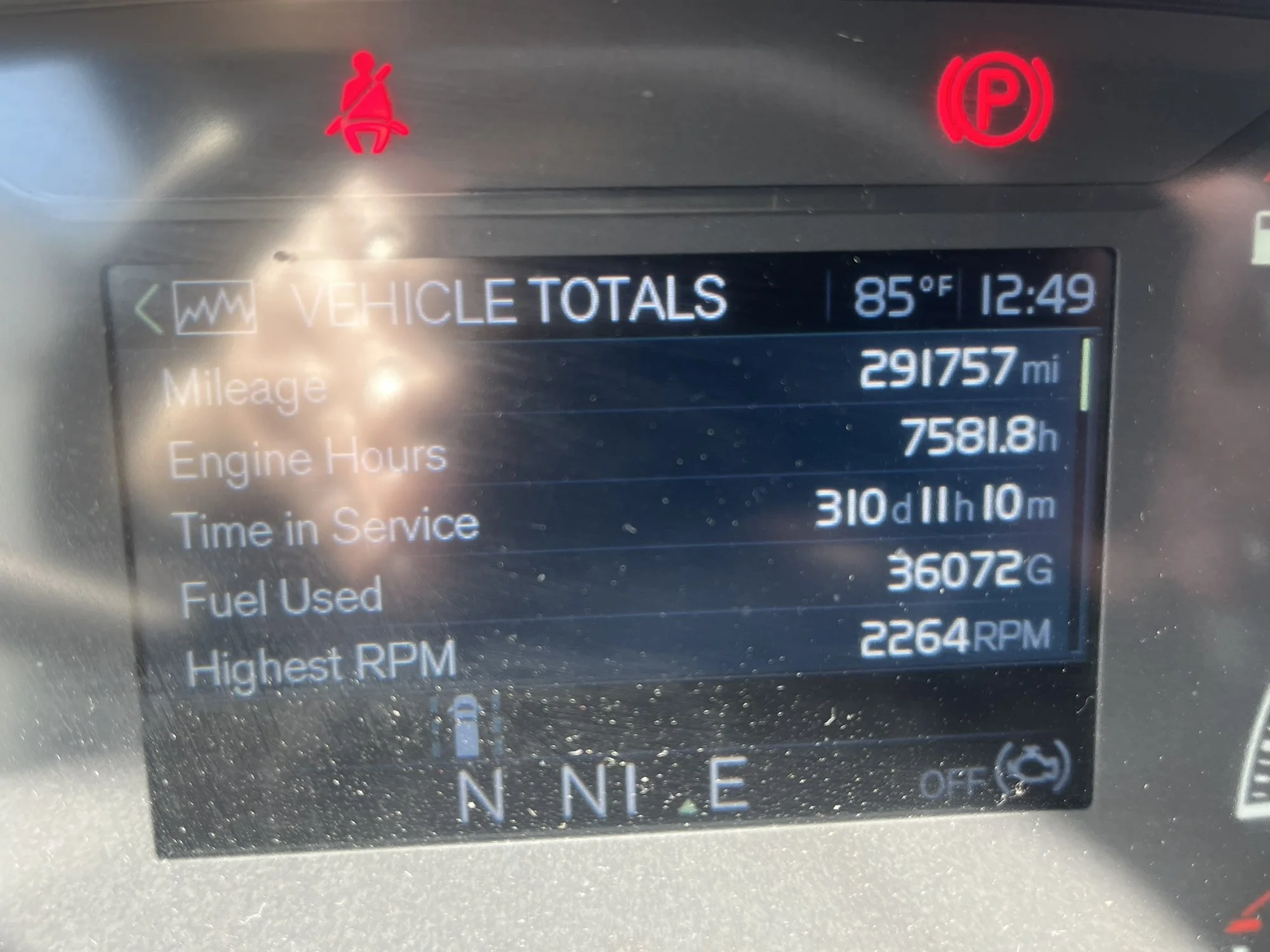 2024 Volvo VNL 860 - image 4