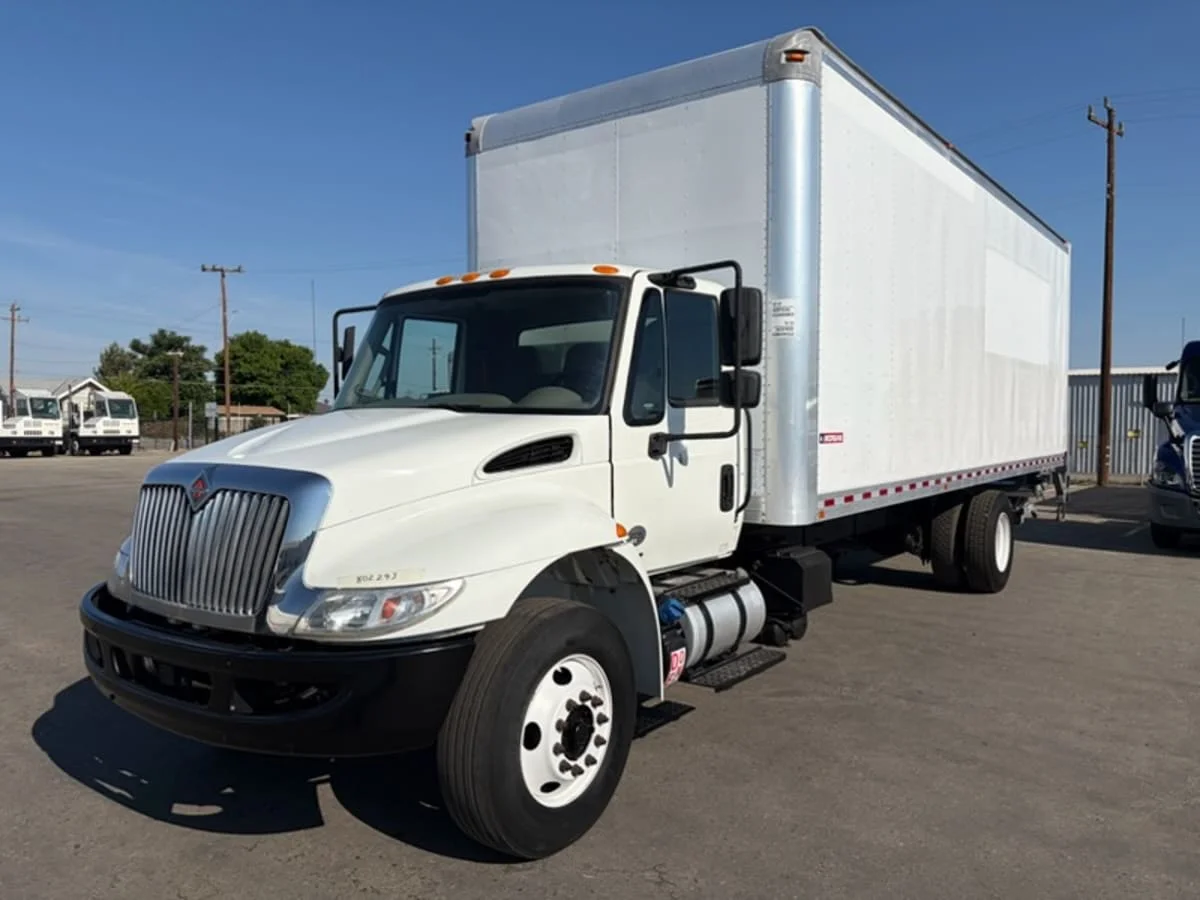 2018 International 4300 in West Sacramento, CA